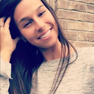 Meet your Posher, Brandie